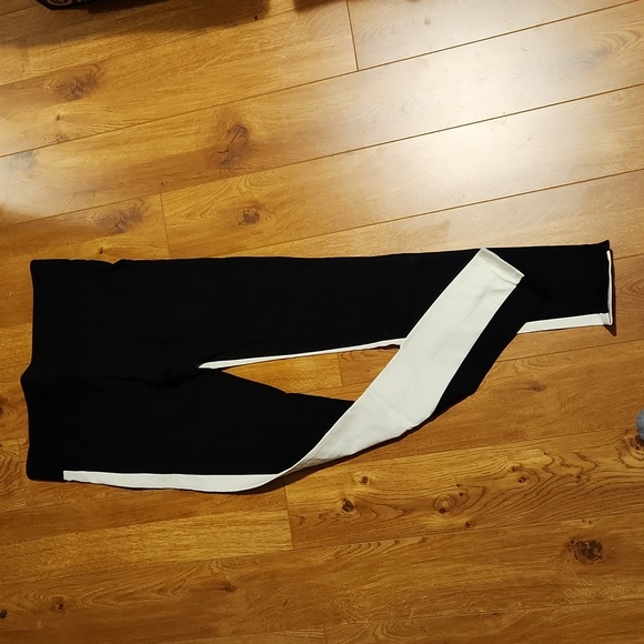 2 tone leggings size 8 - Picture 2 of 3